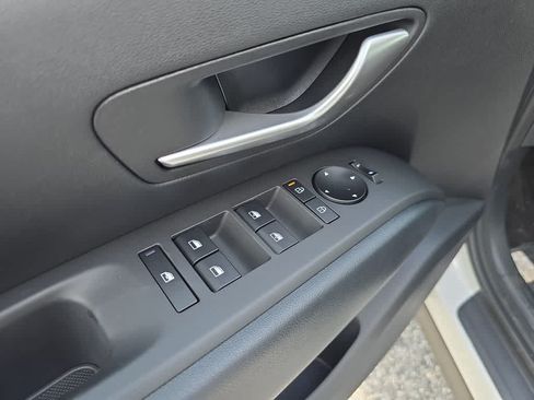 New 2026 Hyundai Tucson SEL FWD image 17