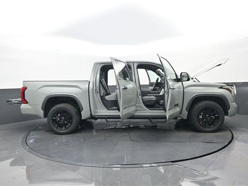 New 2026 Toyota Tundra Limited image 32