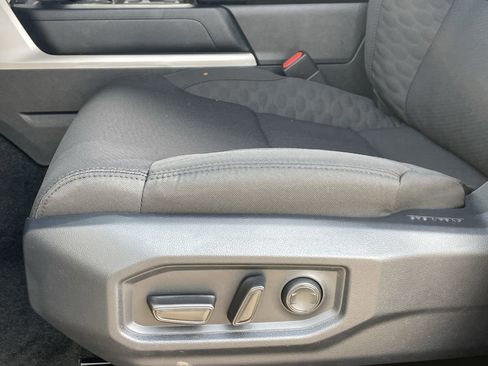 New 2026 Toyota Tundra SR5 AWD/4WD image 17