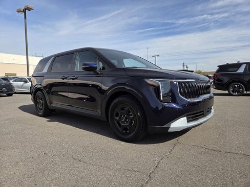 New 2026 Kia Carnival LX image 2