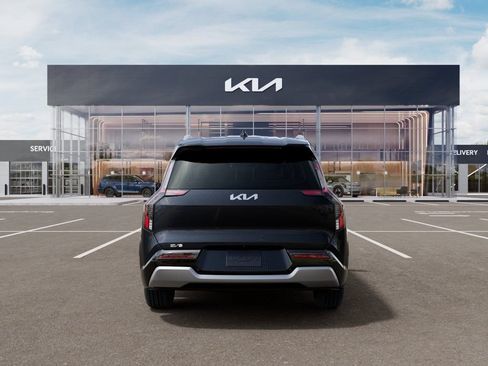 New 2026 Kia EV9 Land AWD/4WD image 5