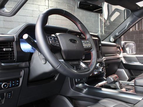 Used 2026 Ford F150 Raptor AWD/4WD image 41