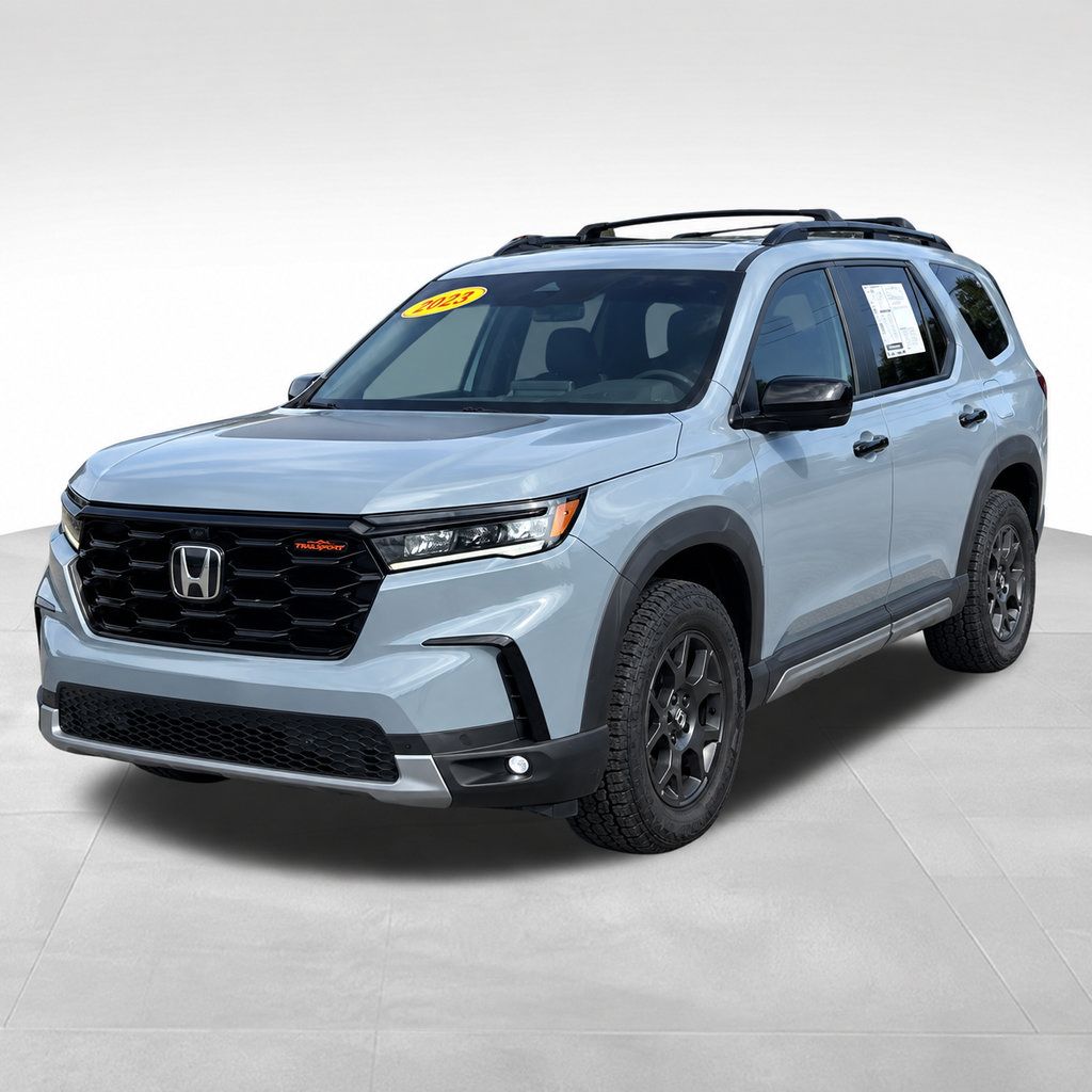 Used 2023 Honda Passport TrailSport image 14
