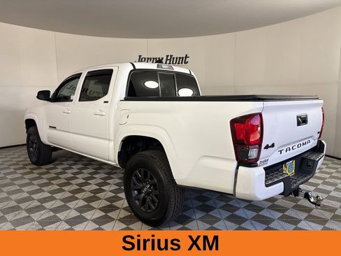 Used 2020 Toyota Tacoma SR image 8
