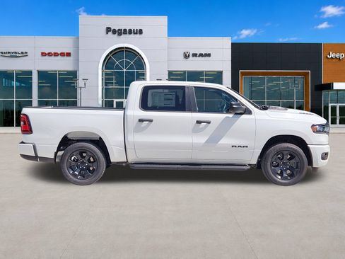New 2026 RAM 1500 Express AWD/4WD image 7