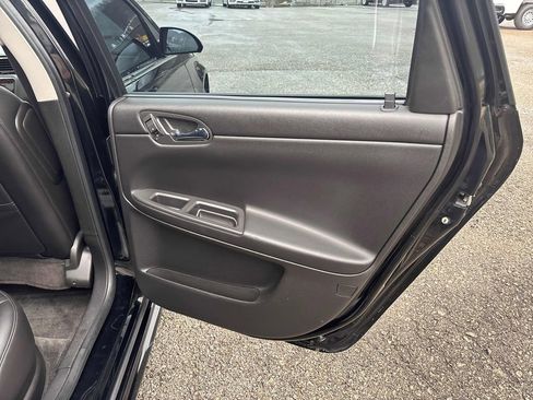 Used 2013 Chevrolet Impala LTZ image 27