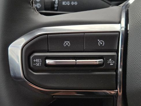 New 2026 GMC Canyon Elevation w/ Convenience Package RWD image 13