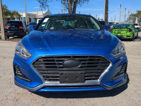 Used 2018 Hyundai Sonata SEL w/ Winter Weather Package image 3