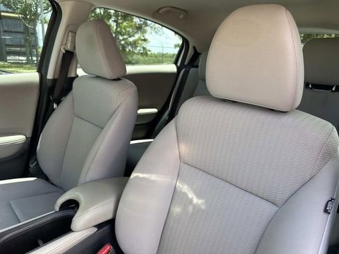 Used 2016 Honda HR-V LX image 21