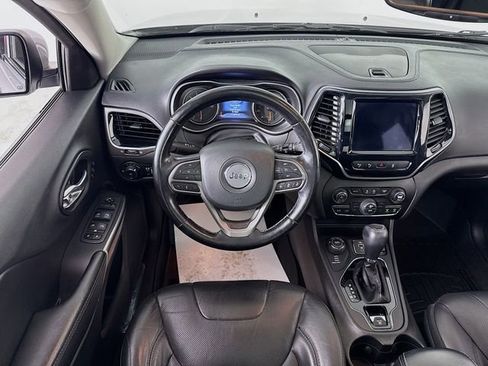 Used 2021 Jeep Cherokee Limited image 22