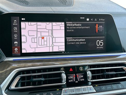 Used 2022 BMW X5 sDrive40i w/ M Sport Package image 15