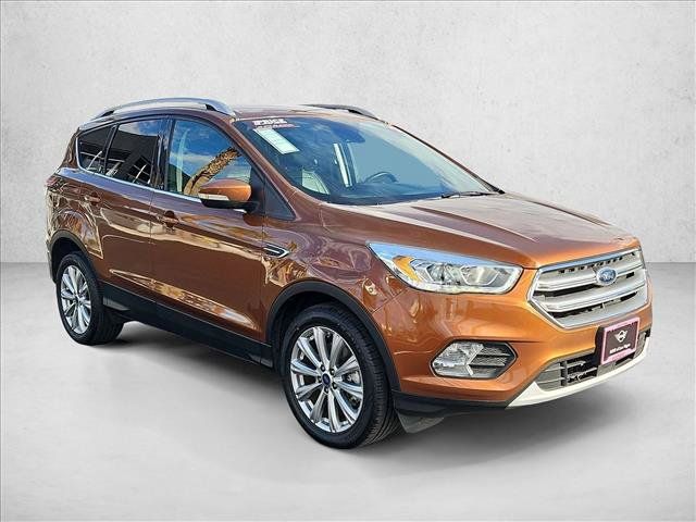 Used 2017 Ford Escape Titanium AWD/4WD image 3