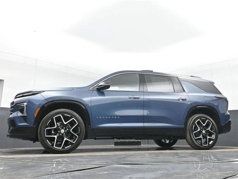 New 2026 Chevrolet Traverse High Country w/ LPO, Floor Liner Package image 51