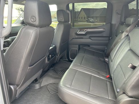 Certified 2023 Chevrolet Silverado 1500 LT Trail Boss w/ Convenience Package II image 11