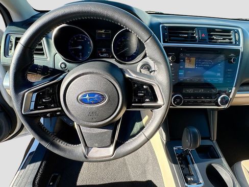Used 2019 Subaru Outback 2.5i Limited image 12