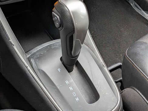 Used 2017 Chevrolet Trax LT w/ LT Convenience Package image 28