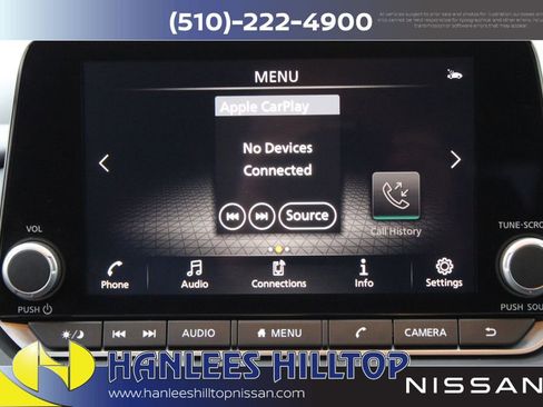 Used 2025 Nissan Rogue SV image 24