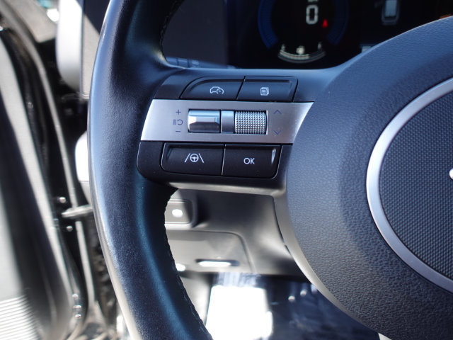 Used 2024 Hyundai Kona SEL AWD/4WD image 13