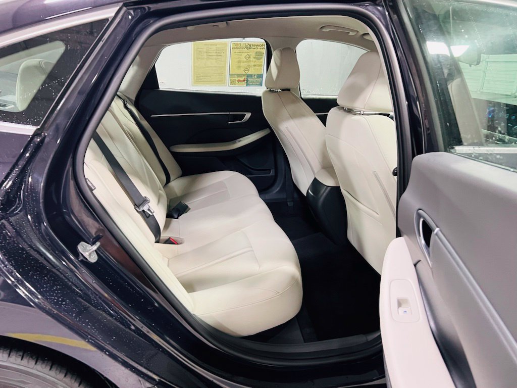 Used 2025 Hyundai Sonata SEL FWD image 27