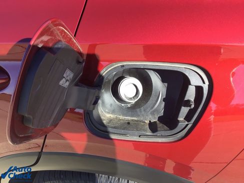 Used 2022 Buick Encore GX Select image 12