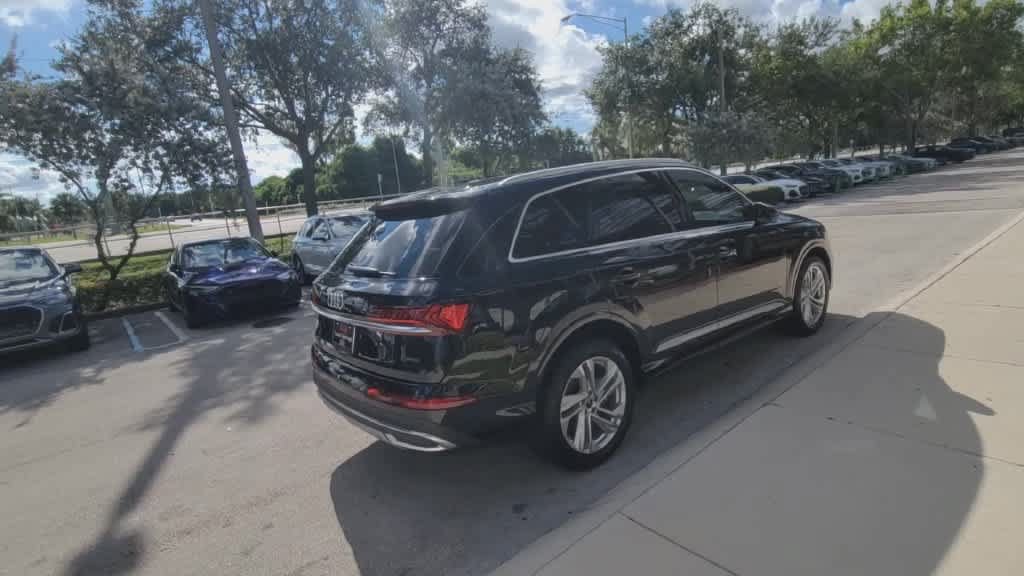 Certified 2023 Audi Q7 2.0T Premium Plus w/ Premium Plus Package AWD/4WD image 8