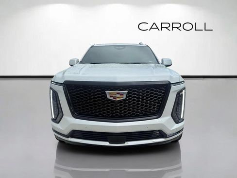 Used 2025 Cadillac Escalade ESV Sport Platinum w/ LPO, ONYX Package AWD/4WD image 8