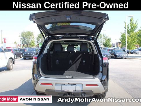 Certified 2024 Nissan Pathfinder Platinum AWD/4WD image 11
