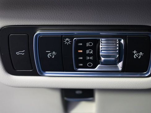 New 2026 Lincoln Nautilus Reserve image 25