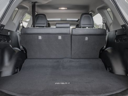 Used 2018 Toyota RAV4 Limited w/ Advanced Technology Package AWD/4WD image 34