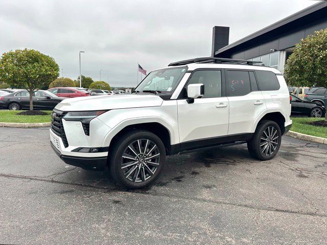 Used 2024 Lexus GX 550 w/ Accessory Package (31) AWD/4WD image 5