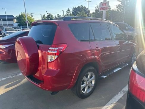 Used 2011 Toyota RAV4 Limited FWD image 3
