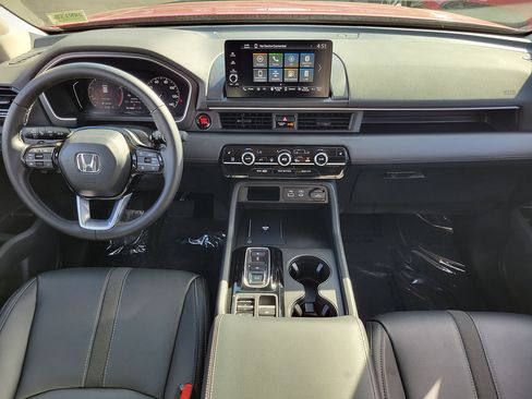 Certified 2024 Honda Pilot EX-L image 8