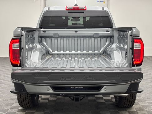 New 2026 GMC Canyon Elevation w/ Convenience Package RWD image 9