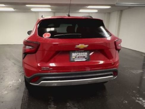 New 2026 Chevrolet Trax LT w/ Driver Confidence Package image 7