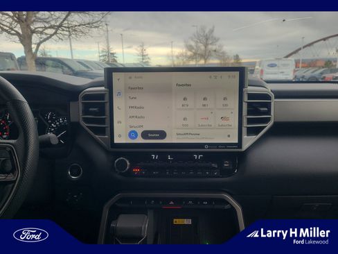 Used 2023 Toyota Tundra Limited w/ Power Package image 12