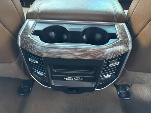 Used 2020 RAM 2500 Laramie image 36