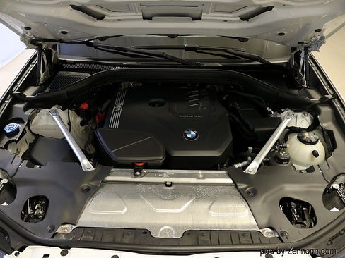 Certified 2023 BMW X4 xDrive30i w/ M Sport Package AWD/4WD image 39