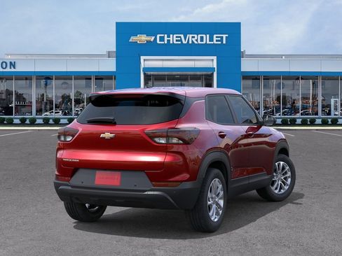 New 2026 Chevrolet TrailBlazer LS w/ LS Convenience Package FWD image 4