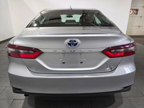 Used 2023 Toyota Camry LE FWD image 4
