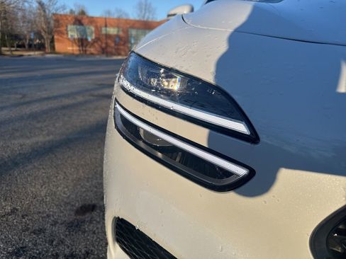 New 2026 Genesis G70 2.5T Prestige image 33