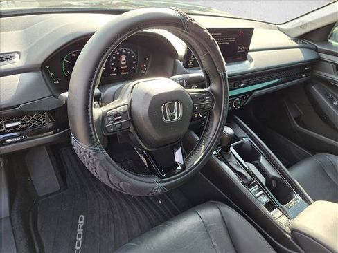 Used 2024 Honda Accord EX-L image 10