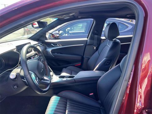 Used 2025 Genesis G70 2.5T w/ Sport Prestige Package image 15