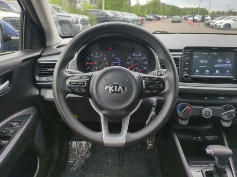 Used 2019 Kia Rio S FWD image 14