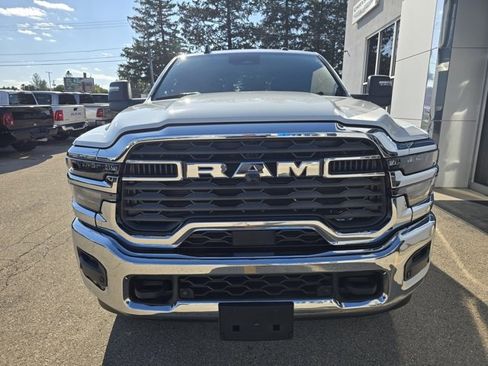 Used 2025 RAM 2500 Big Horn image 3