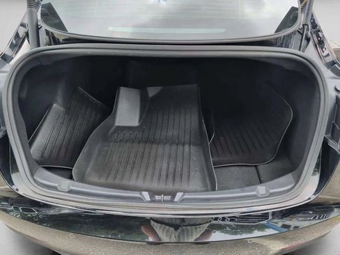 Used 2022 Tesla Model 3 Standard Range RWD image 31