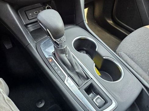 Used 2022 Chevrolet Equinox LT image 31