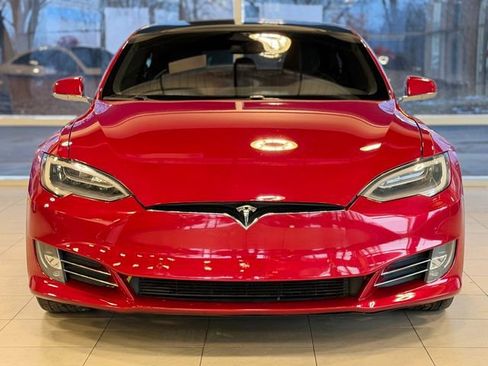 Used 2019 Tesla Model S Long Range image 2