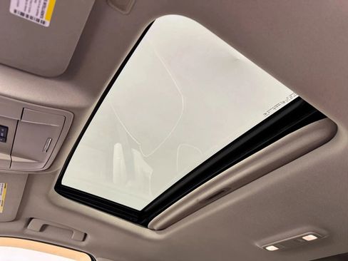 Used 2016 Chevrolet Silverado 1500 High Country w/ High Country Premium Package image 22