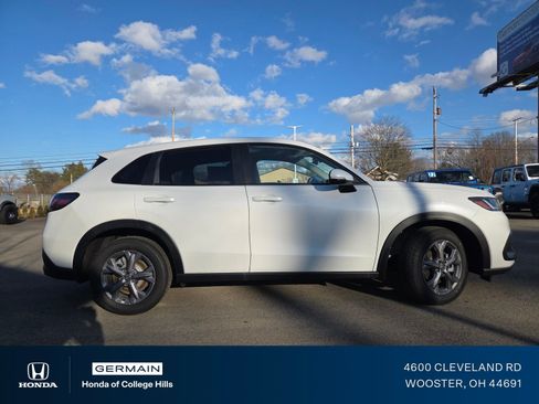 New 2026 Honda HR-V LX image 14