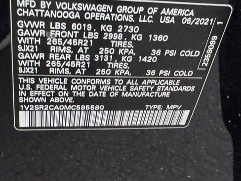 Used 2021 Volkswagen Atlas SEL R-Line image 29